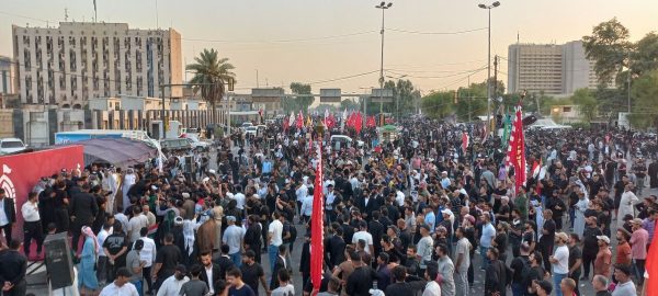 در عراق چه می گذرد/ از کشته شدن ۲۰ تن تا آغاز مذاکرات برای حل بحران